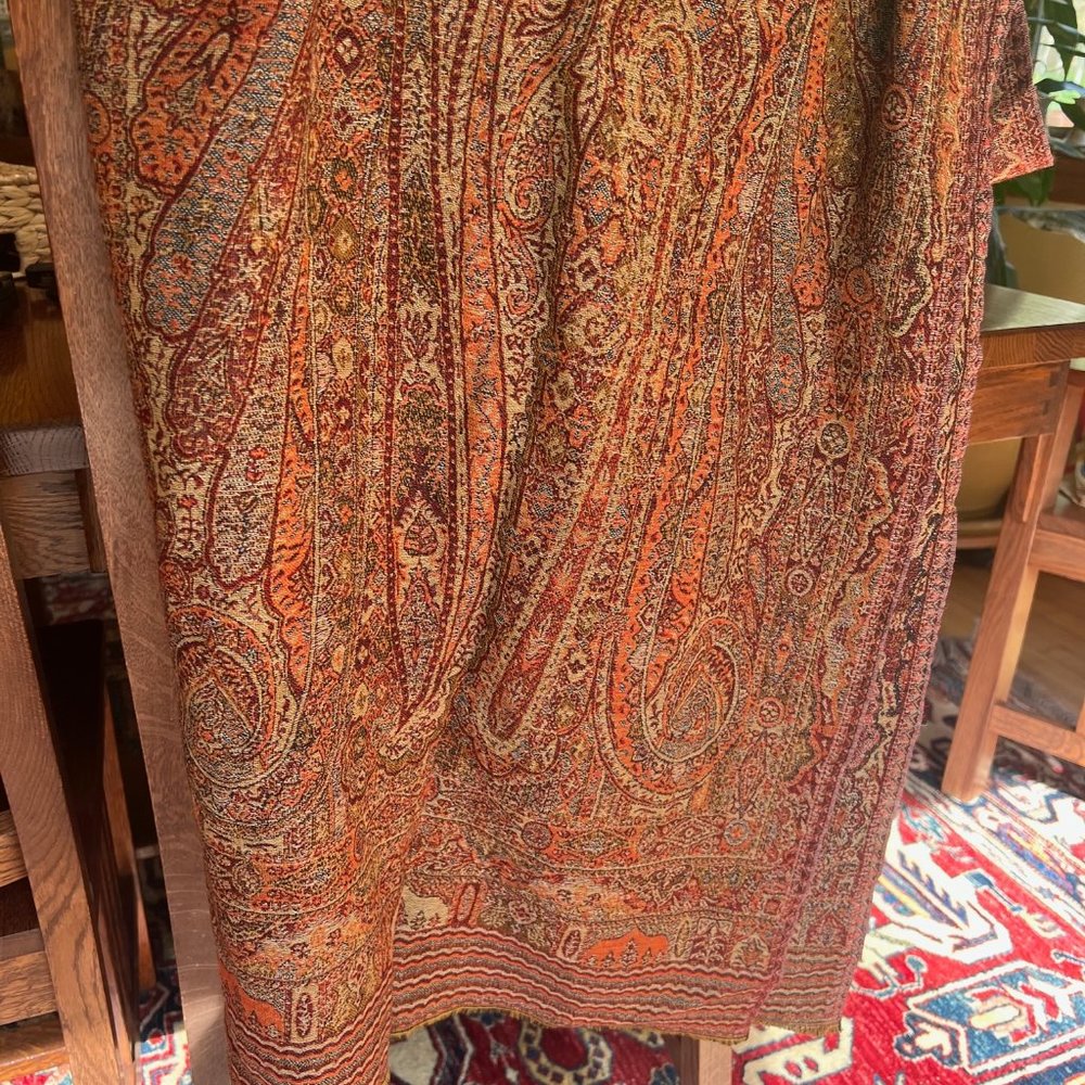 Beautiful woven wool scarf/wrap